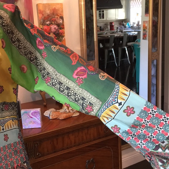 Johnny Was Roni Silk Top - Picture 6 of 7